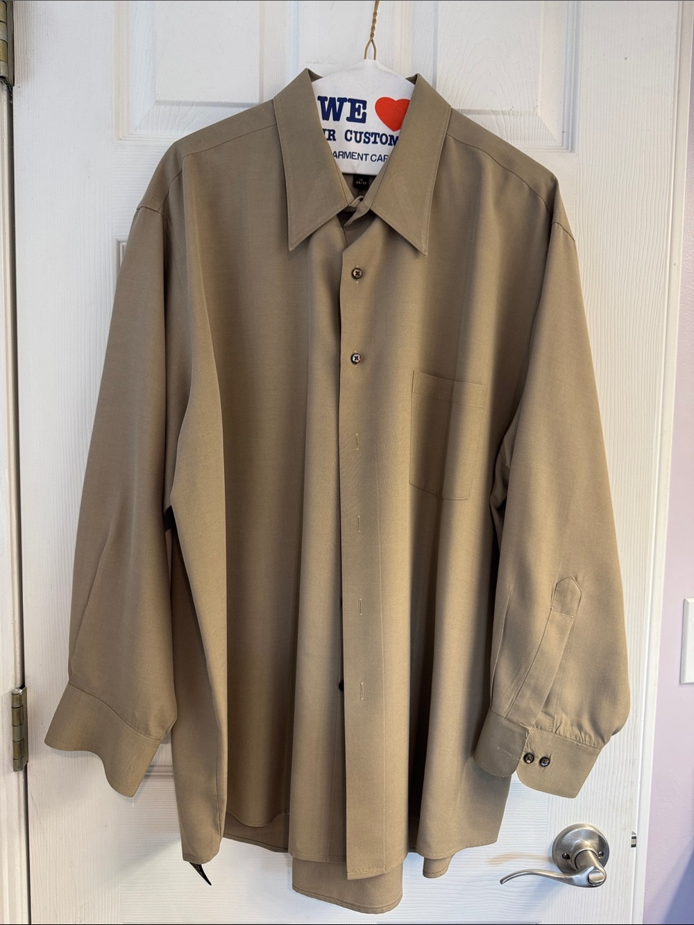 Van Heusen Men's Long-Sleeve Dress Shirt in Khaki Brown